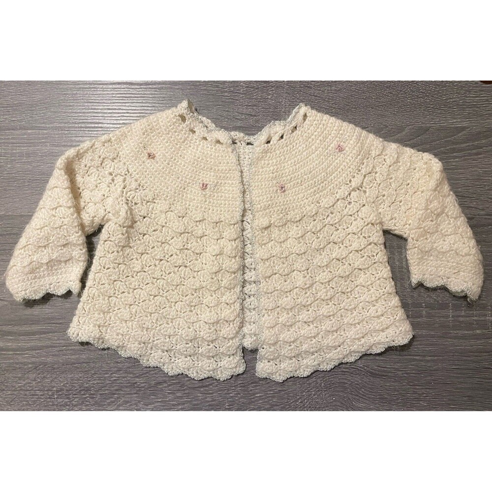Vintage Baby /Doll Soft Scalloped Knit Sweater  Embroidered Flowers & Boarder